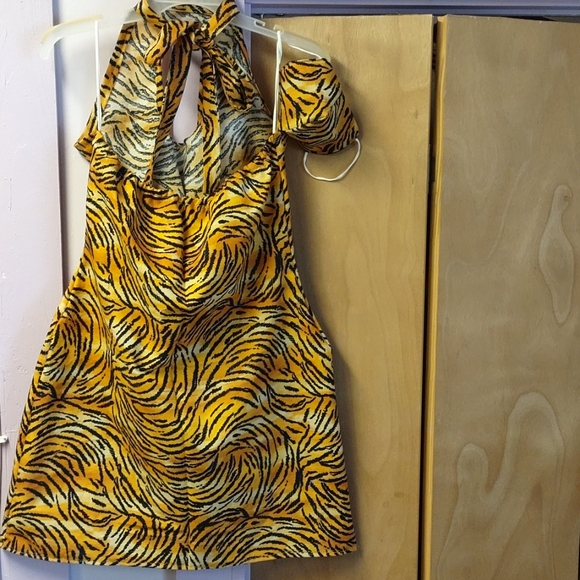 Tiger Lady dress and mask - Picture 4 of 6